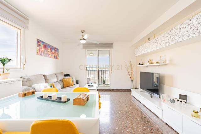 Apartamento en Venta en Avinguda de Vicent Mortes Alfonso, Paterna, Spain, 103 en Parc Central