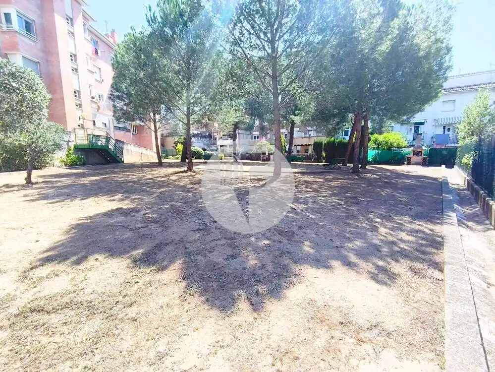 Piso en venta en Manresa con Calefacción y Balcón
