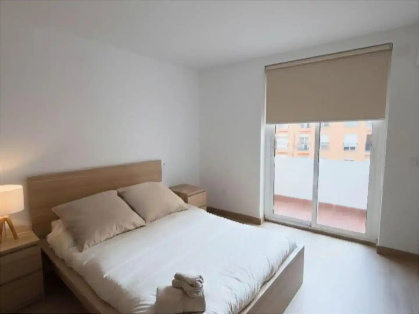 Schlafzimmer von Wohnung zur Miete in  Murcia Capital mit Klimaanlage und Balkon