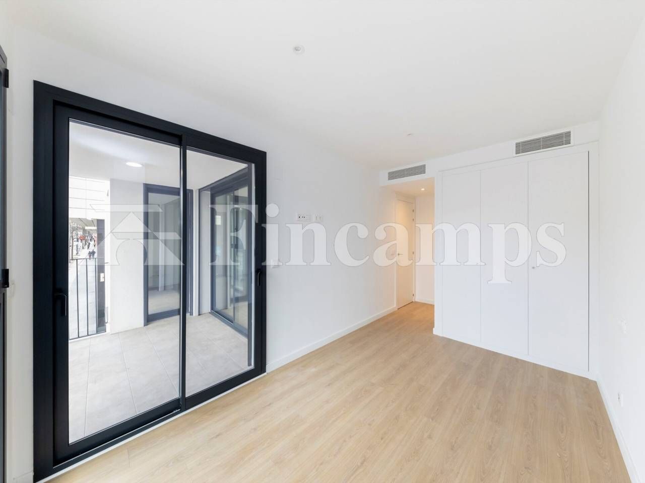 Bedroom of Flat for sale in Sabadell  with Air Conditioner, Heating and Parquet flooring