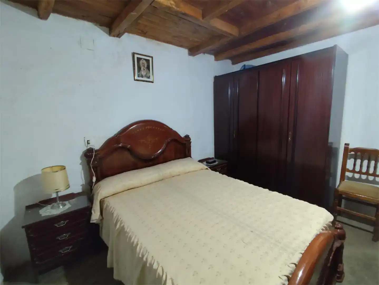 Habitación de Casa adosada en venta en Mamblas con Trastero y Amueblado