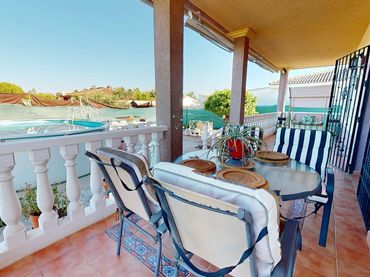 Casa rústica amb piscina en venda a Periurbano Oeste - Sierra