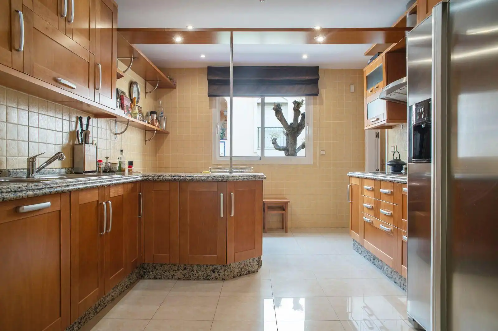 Kitchen of Apartments for rent in Marbella  with Air Conditioner, Private garden and Furnished