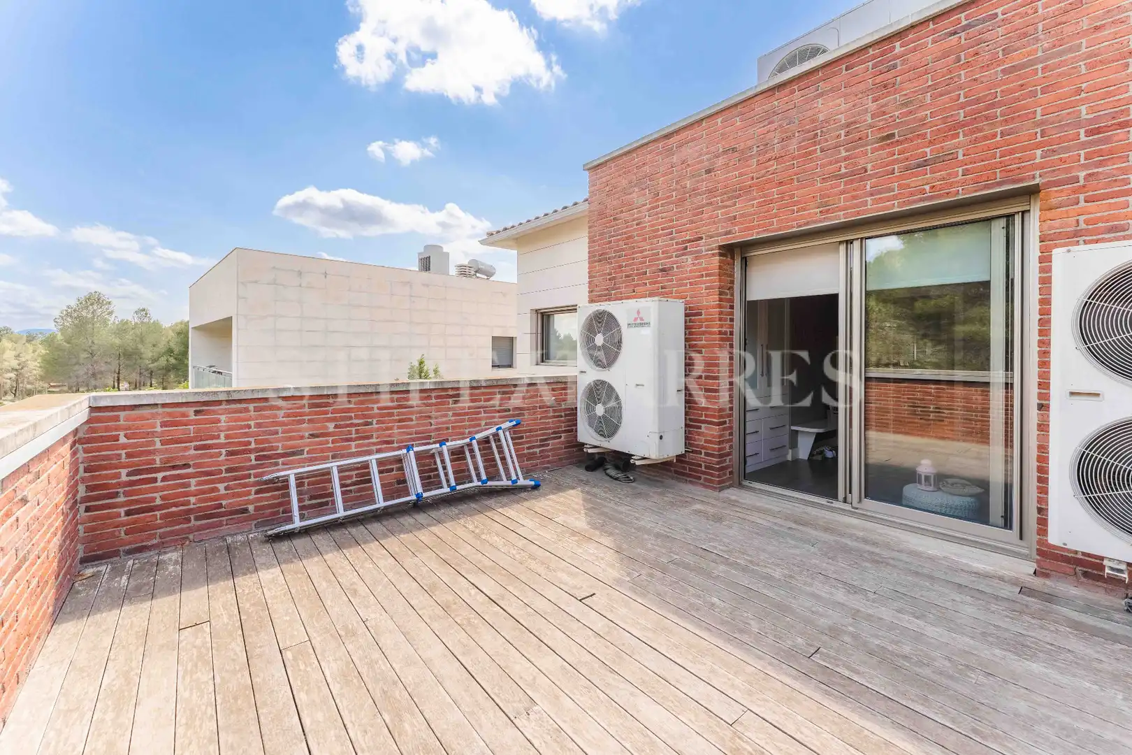 Terraza de Casa o chalet de alquiler en El Papiol con Aire acondicionado, Calefacción y Jardín privado