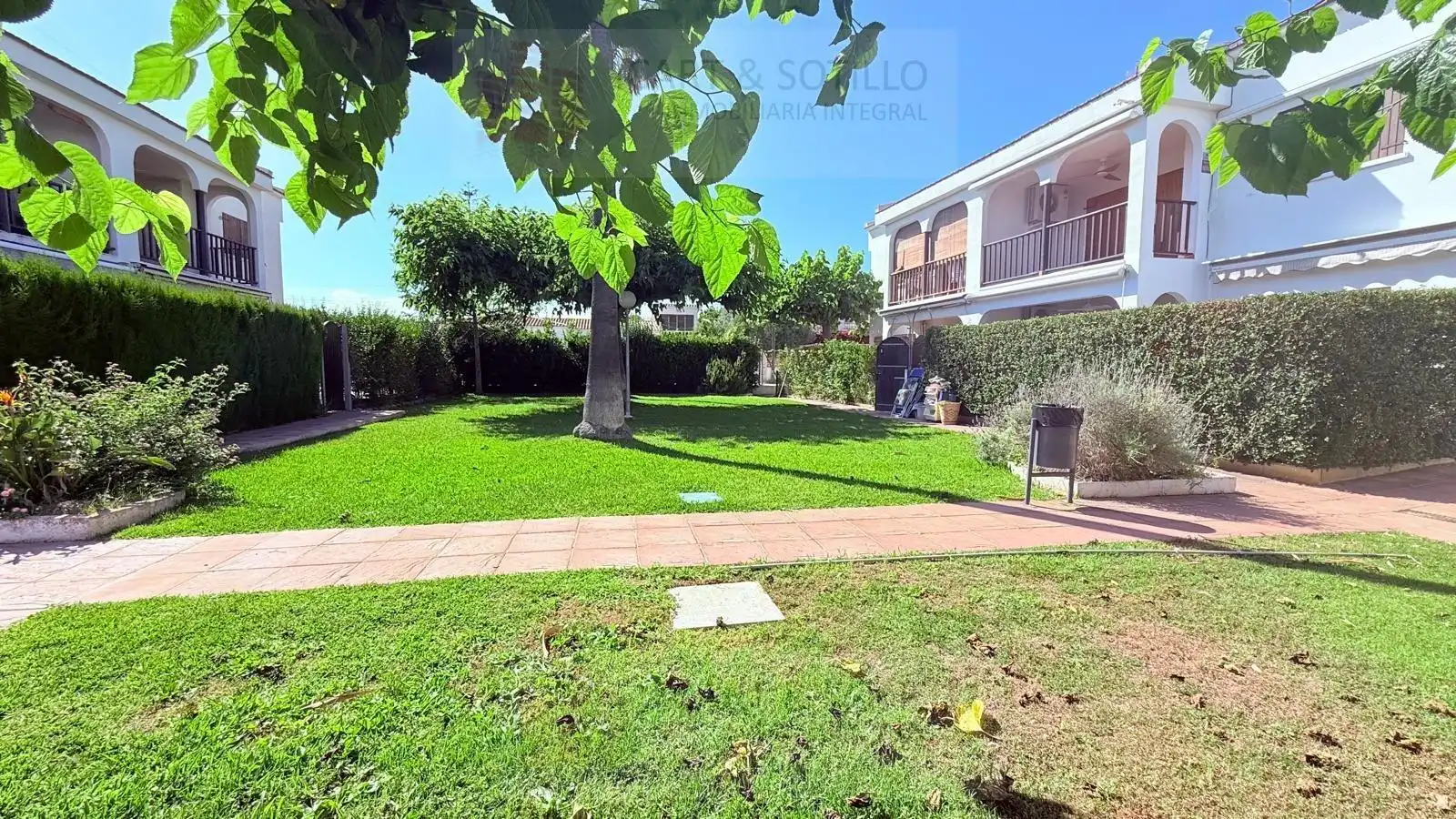 Jardí de Pis en venda en Vinaròs amb Jardí privat, Terrassa i Moblat