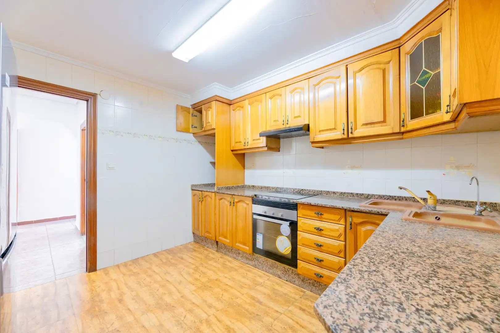 Kitchen of Flat for sale in Alboraya  with Air Conditioner and Alarm