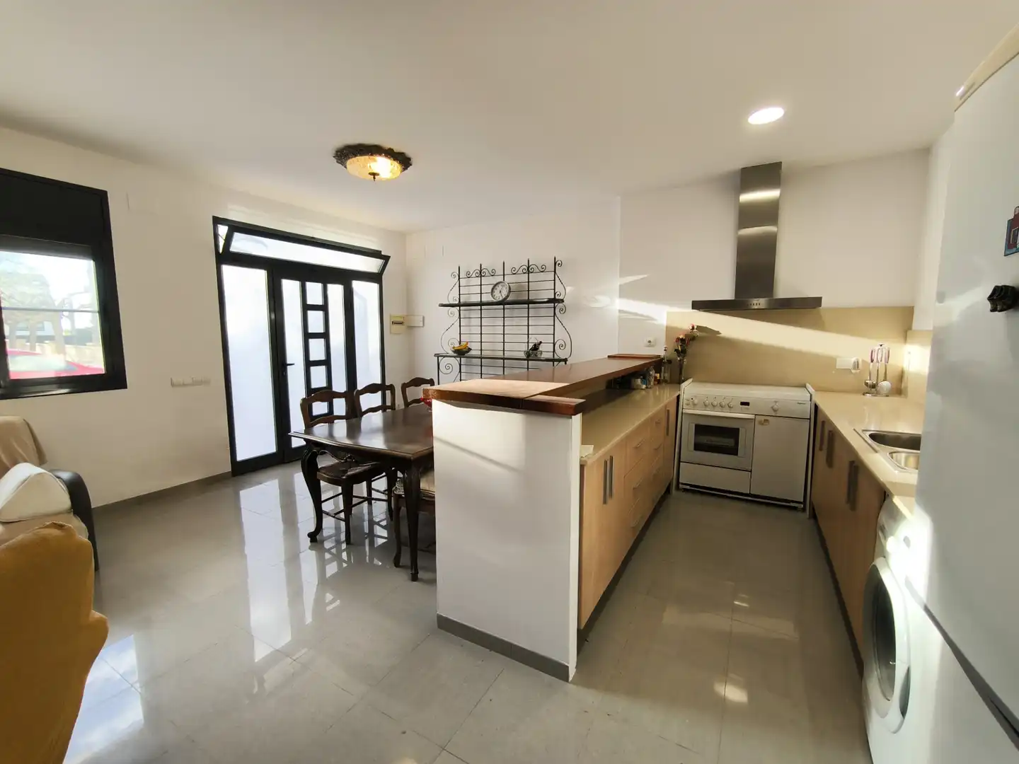Cuina de Apartament en venda en Alcanar amb Aire condicionat, Jardí privat i Terrassa