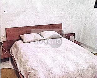 Bedroom of Flat to rent in  Sevilla Capital  with Air Conditioner, Terrace and Furnished