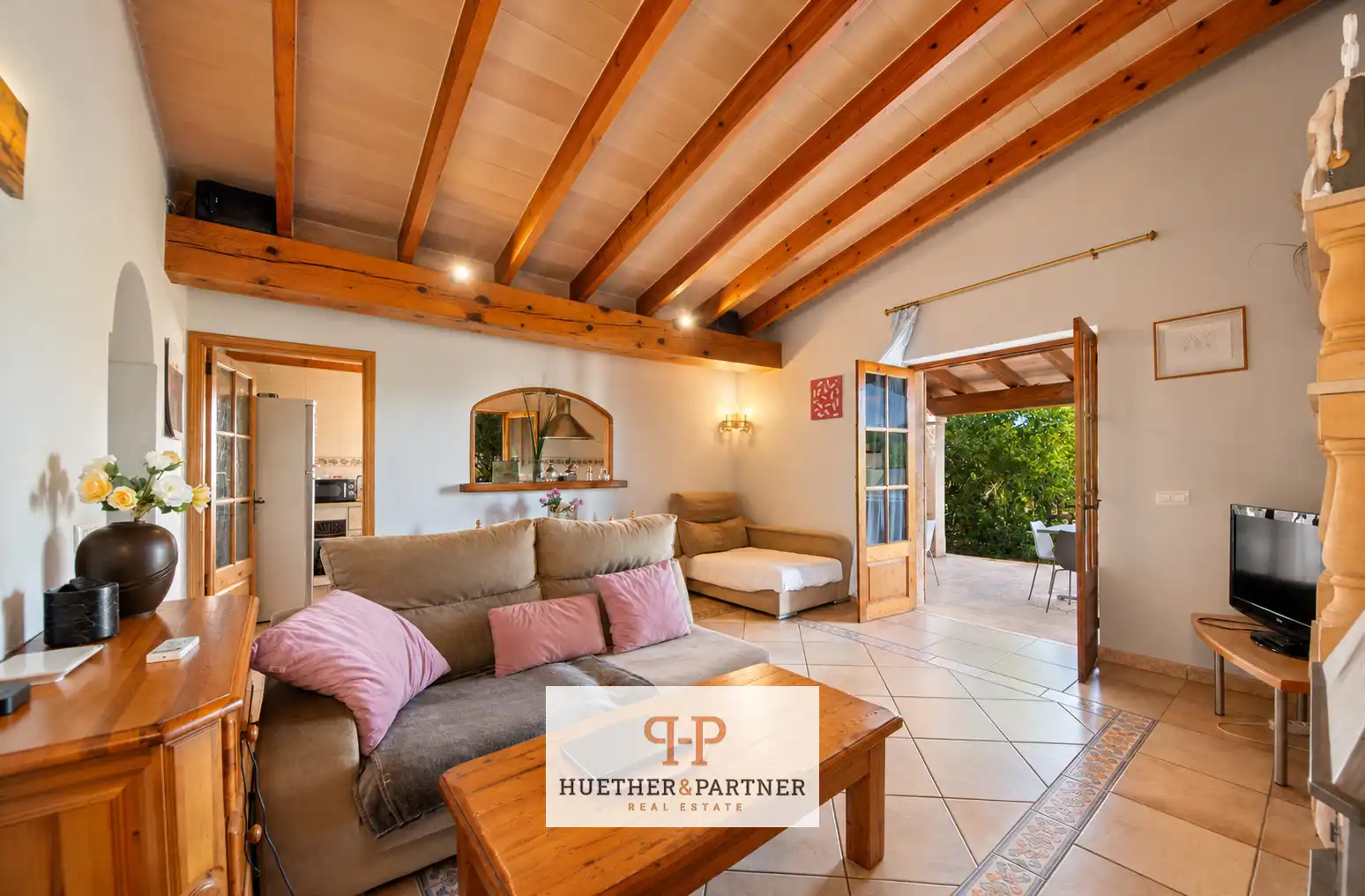 Sala d'estar de Finca rústica en venda en Felanitx amb Aire condicionat i Moblat