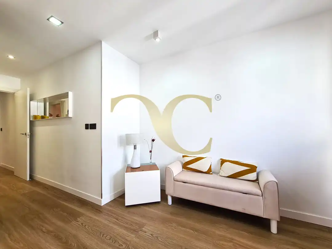 Wohnzimmer von Wohnung zur Miete in Oviedo  mit Heizung, Terrasse und Möbliert
