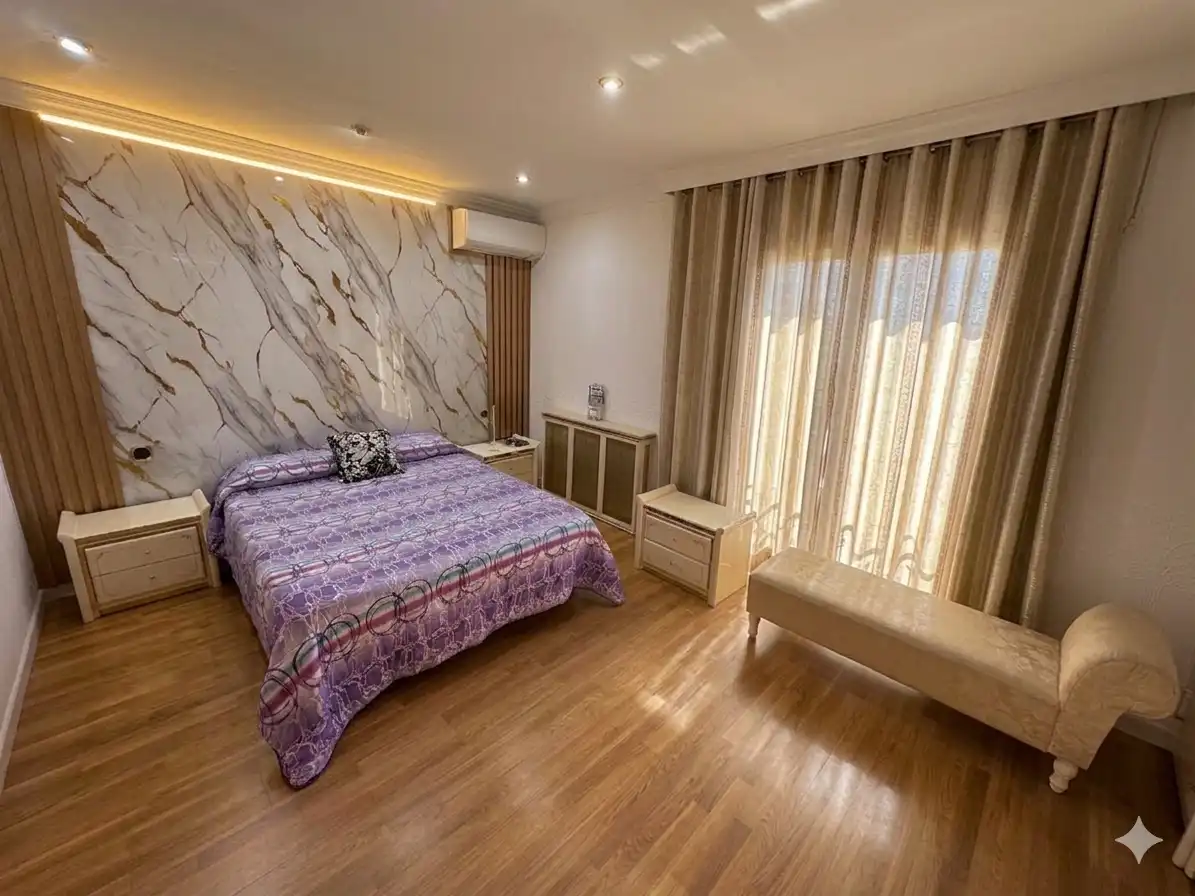 Schlafzimmer von Einfamilien-Reihenhaus zum Verkauf in Badalona mit Klimaanlage, Heizung und Parkett