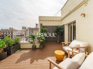 Penthouse mit Balkon zum Verkauf in Muntaner