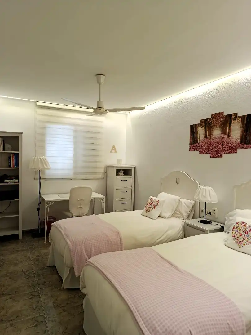 Habitación de Casa adosada en venta en Oropesa del Mar / Orpesa con Aire acondicionado, Terraza y Amueblado