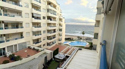 PISO EN VENTA EN PRÍMERA LÍNEA DE PLAYA, EN PLAYA BAJADILLA, MARBELLA