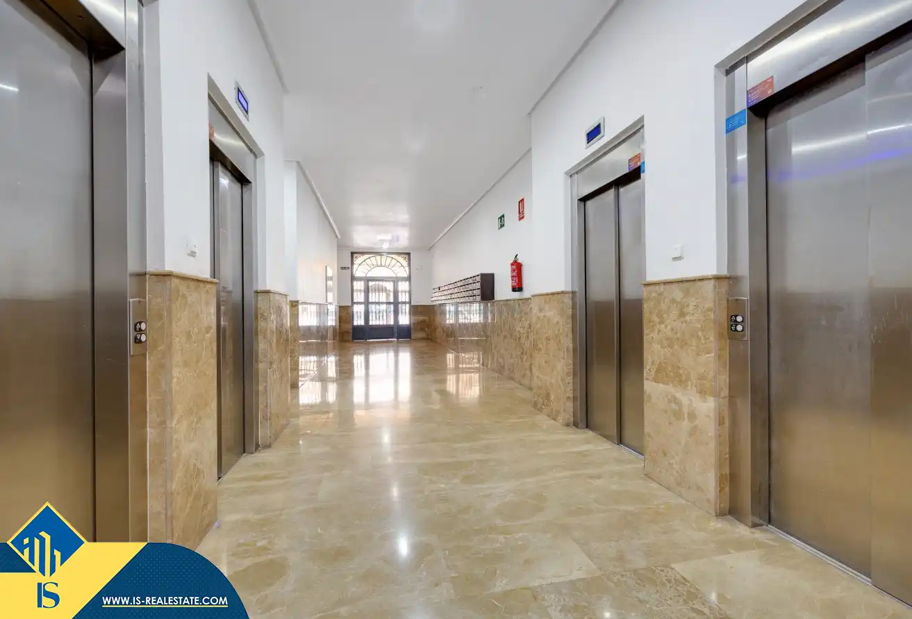Apartament amb ascensor en venda a Centro, imagen 58