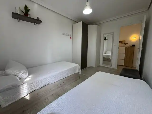Piso con terraza en venta en Miguel Zabaleta Kalea 29, imagen 7