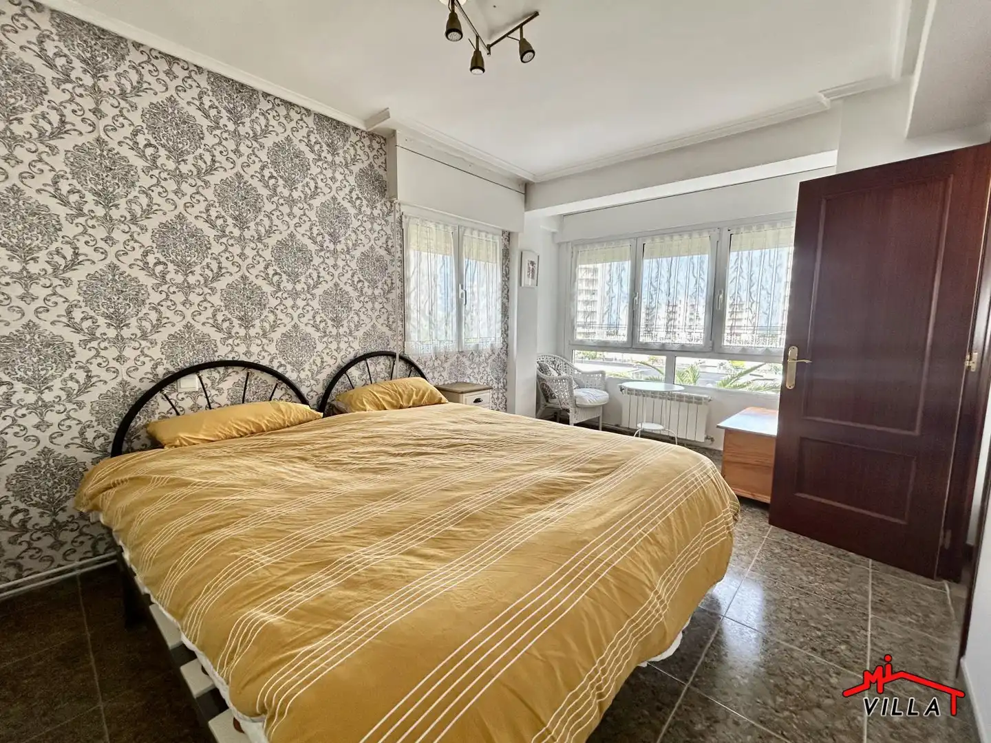 Bedroom of Flat for rent in Laredo  with Heating, Terrace and Furnished