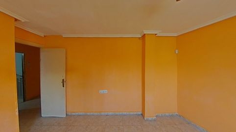 Foto 4 de Apartamento en venta en Gines Garcia Esquitino 93, Carrús Este, Elche / Elx