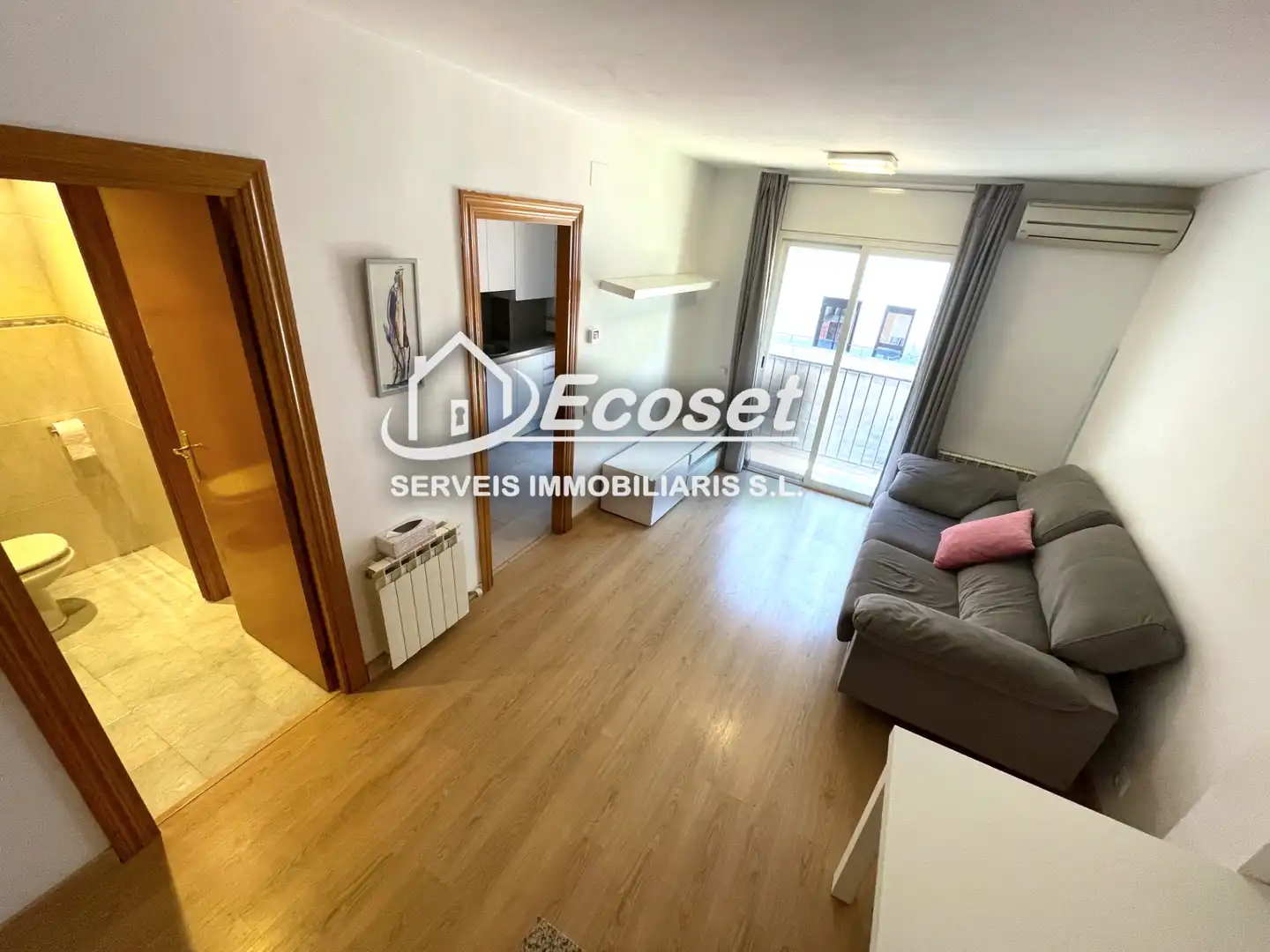 Vista exterior de Dúplex en venta en Vallirana con Aire acondicionado, Calefacción y Horno