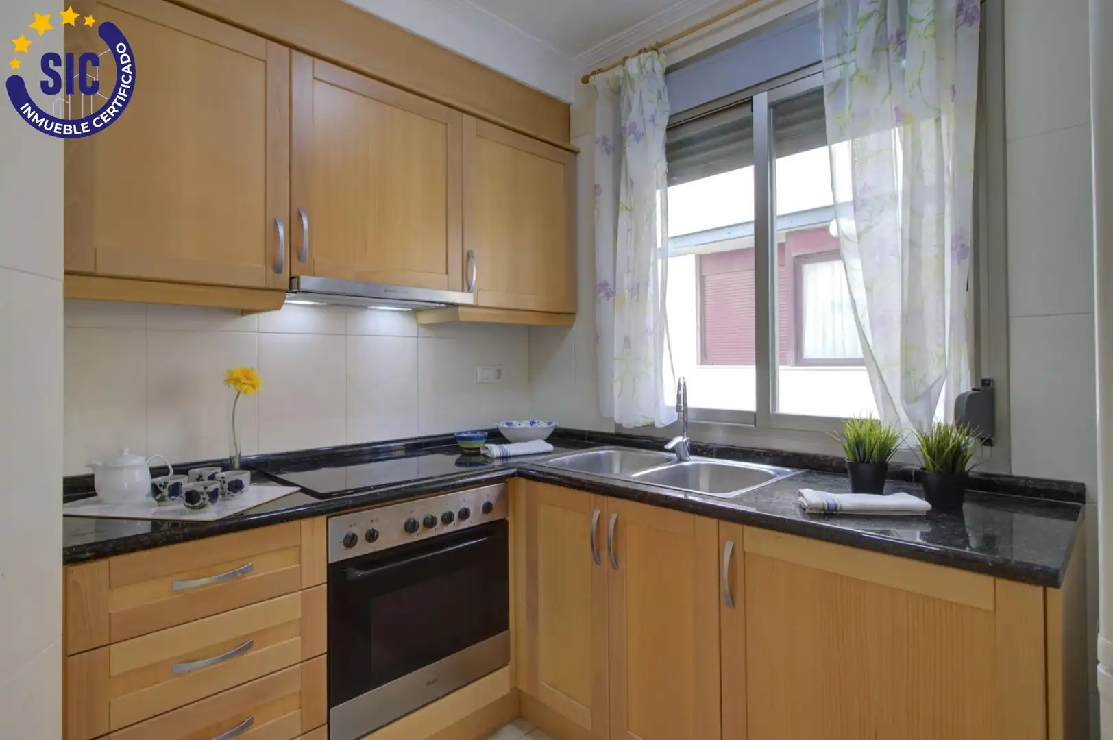 Cocina de Casa adosada en venta en Chilches / Xilxes con Jardín privado, Terraza y Amueblado