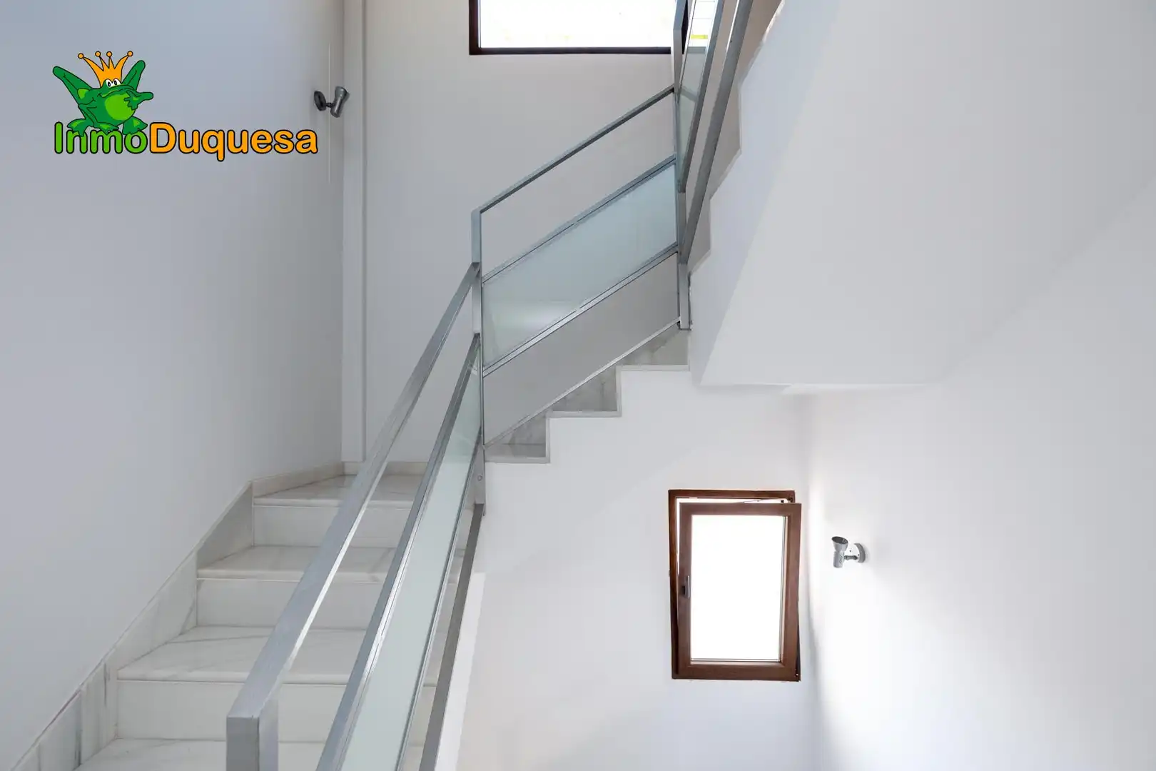 Inmuebles singulares con ascensor en venta en La Zubia Ciudad, imagen 12