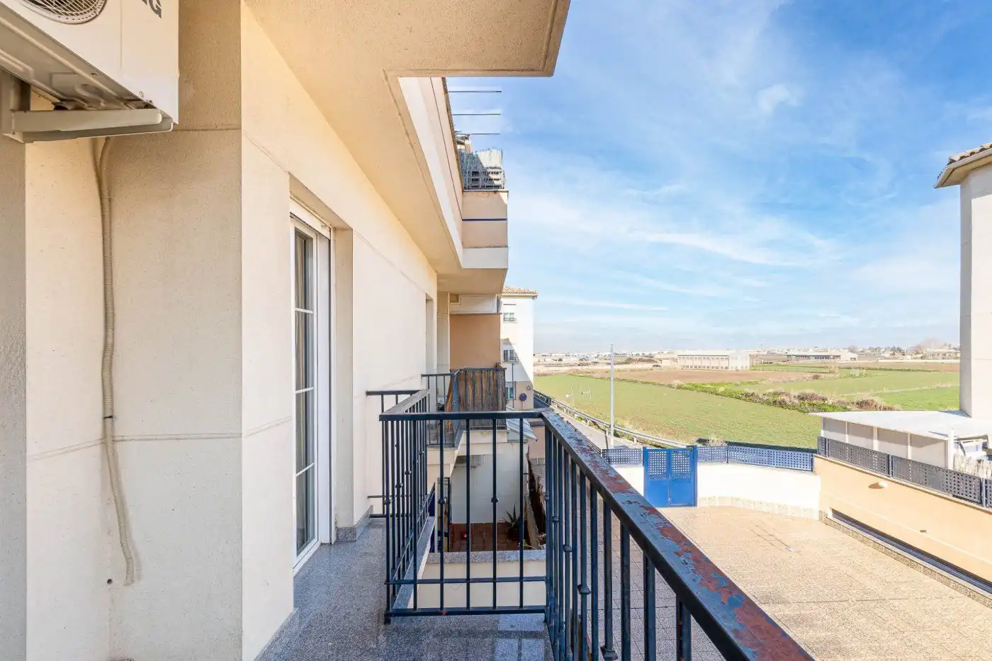 Terrasse von Wohnung zur Miete in Las Gabias mit Klimaanlage, Heizung und Privatgarten