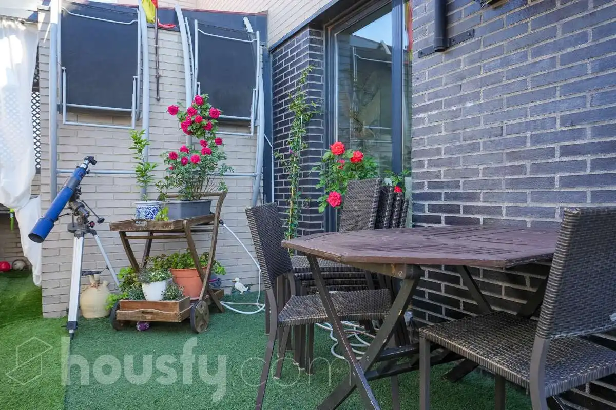 Terraza de Ático en venta en Madrid con Terraza, Trastero y Piscina comunitaria