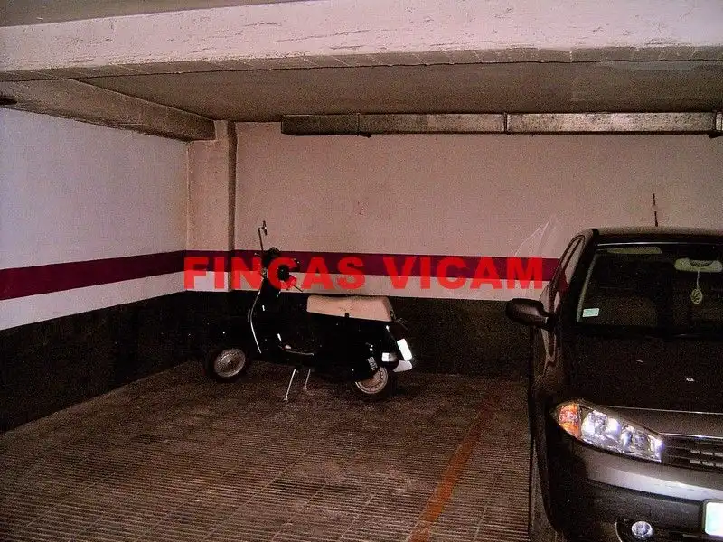 Aparcament de Garatge en venda en Huesca