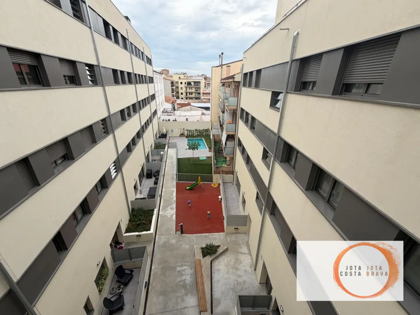 Piso en venta en Girona, Girona