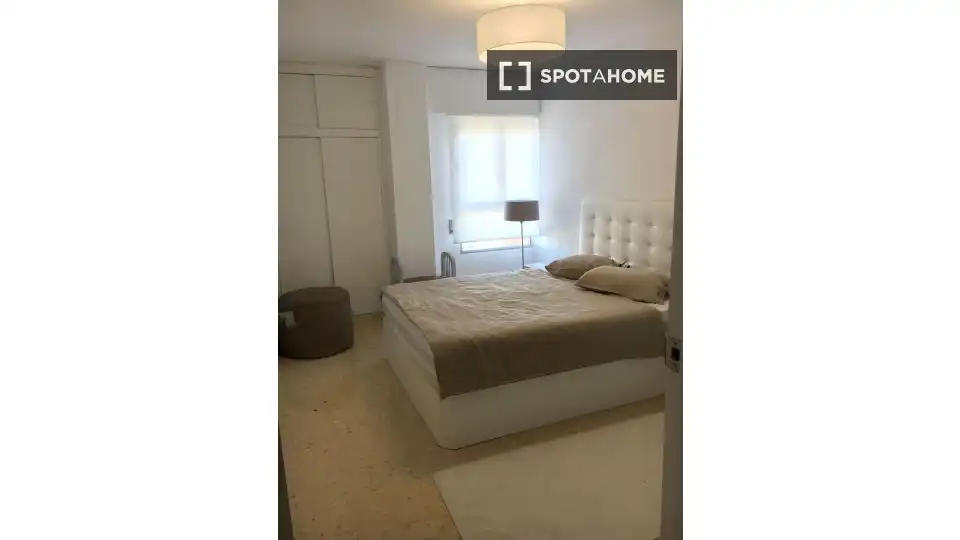 Room in Alicante / Alacant, Alicante