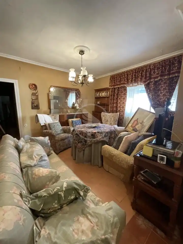 Living room of Ground floor for sale in Linares  with Furnished