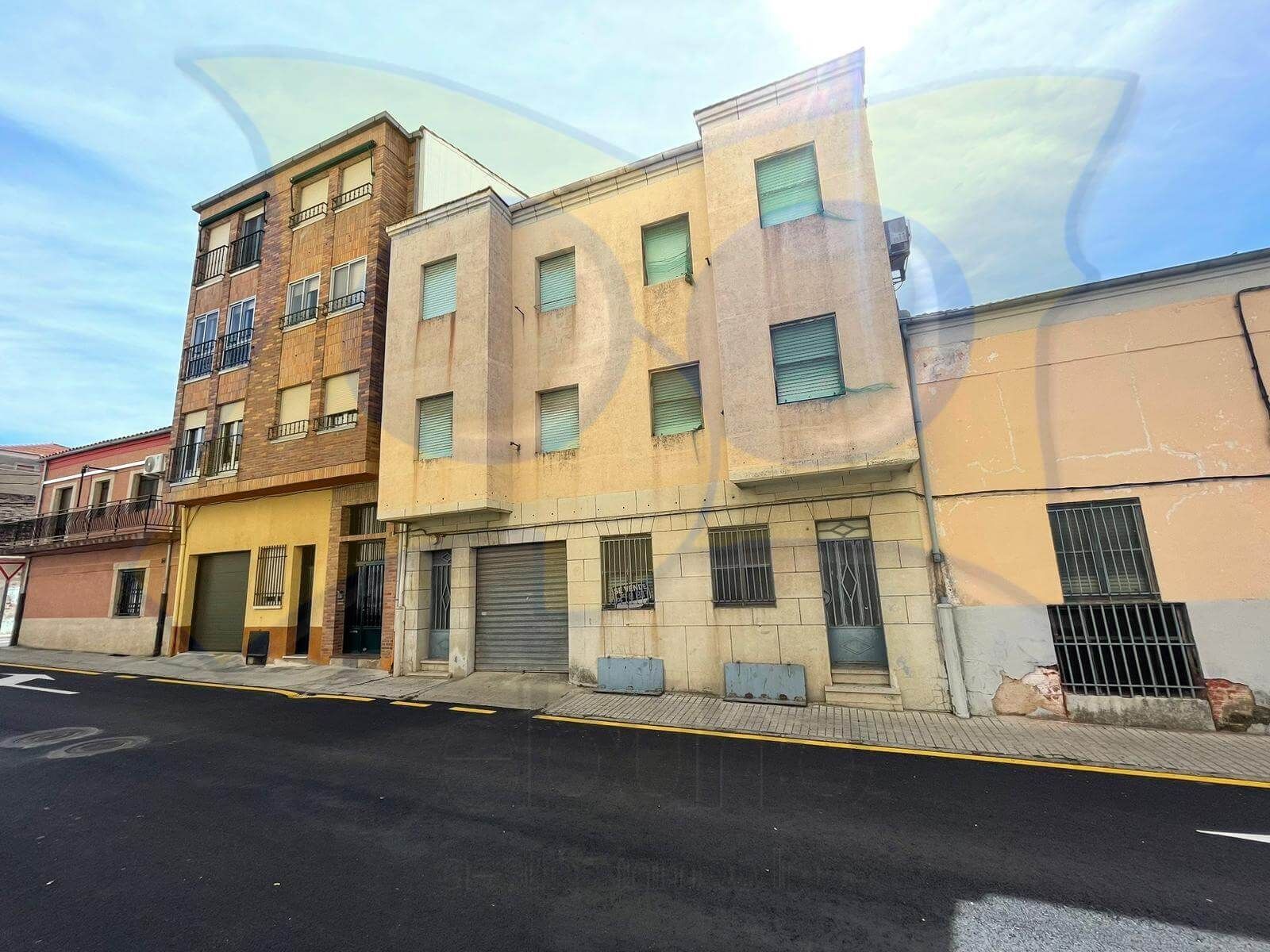 Exterior view of Building for sale in Guijuelo