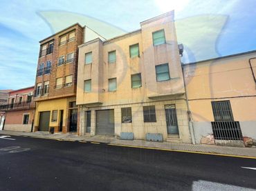 Mixt residencial en venda a Guijuelo