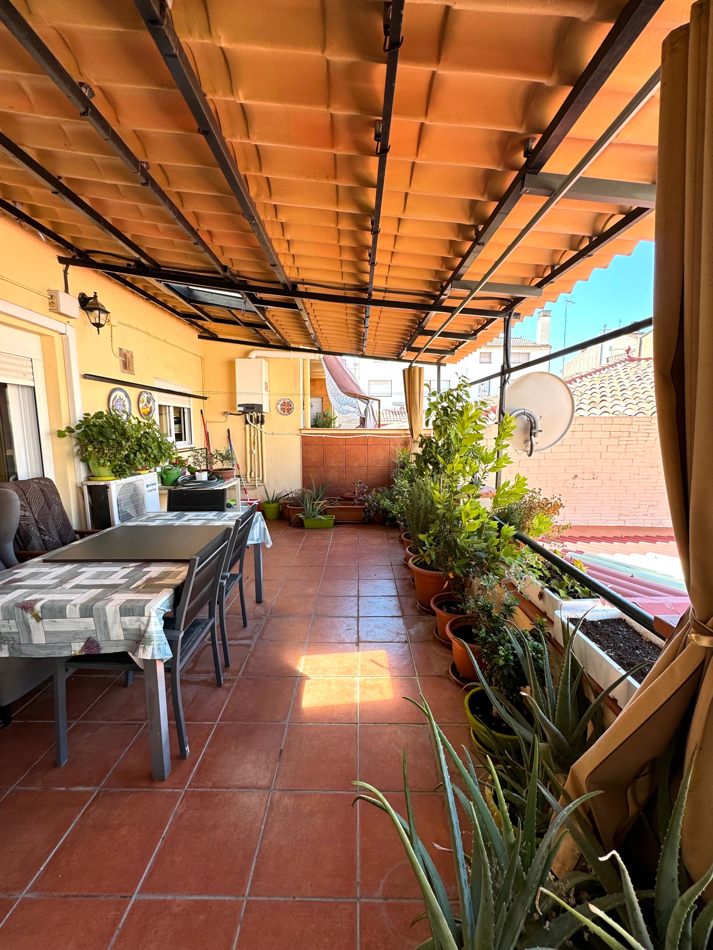 Terrassa de Casa adosada en venda en Manresa amb Aire condicionat, Calefacció i Terrassa