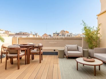 Ático con ascensor en venta en Catalunya