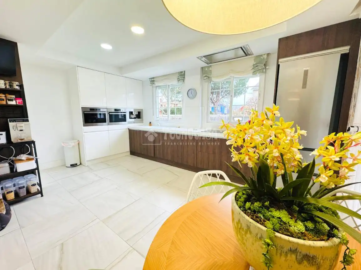 Cocina de Casa adosada en venta en Pepino con Aire acondicionado, Calefacción y Terraza