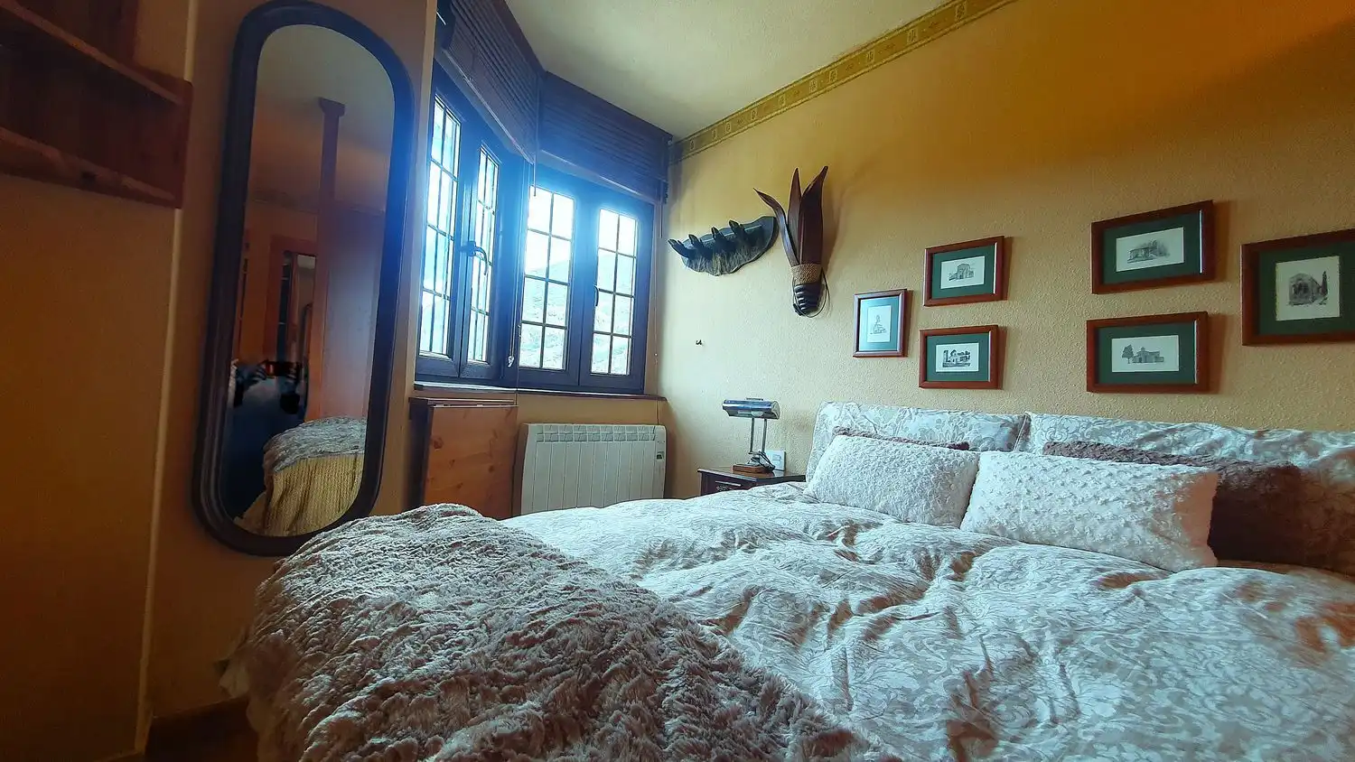 Habitación de Piso en venta en Lena con Calefacción y Piscina
