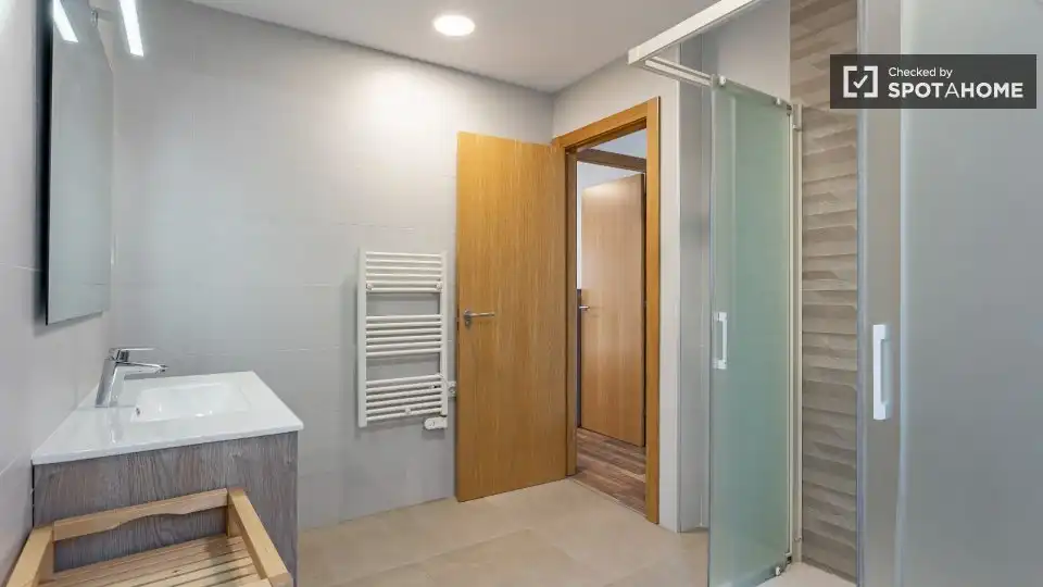 Appartamento con terrazza in affitto a Eixample, imagen 16