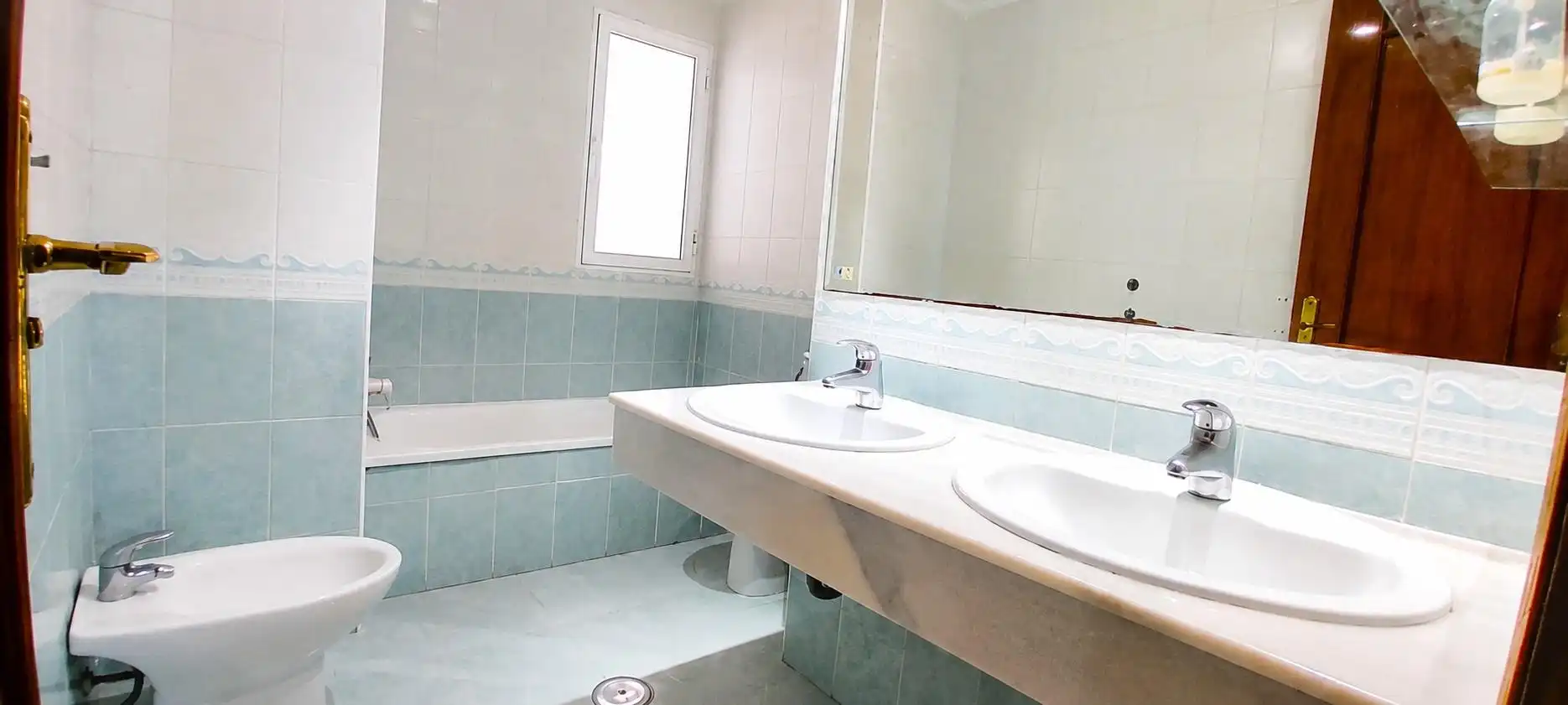 Badezimmer von Wohnung zum Verkauf in Marbella mit Terrasse und Gemeinschaftspool