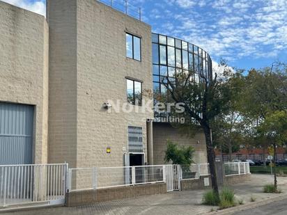 Exterior view of Industrial buildings to rent in L'Hospitalet de Llobregat  with Heating and Alarm