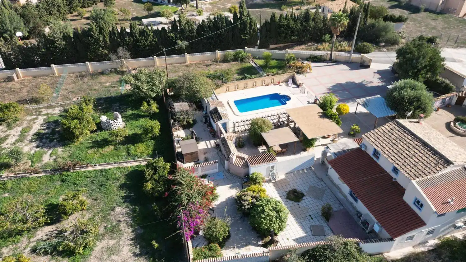 Vista exterior de Casa o chalet en venta en L'Alfàs del Pi con Aire acondicionado, Calefacción y Terraza