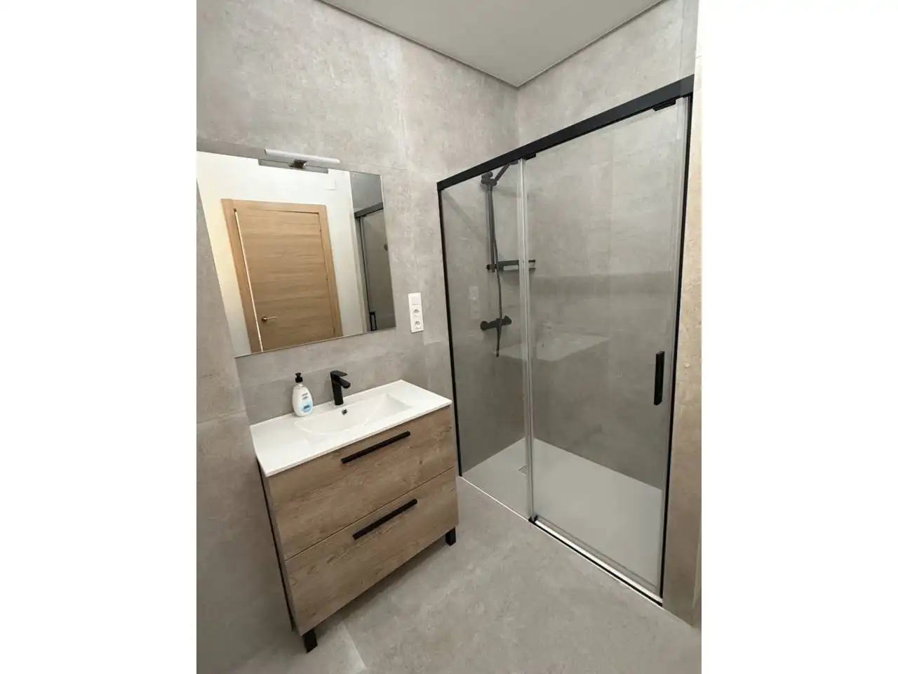 Bany de Loft de lloguer en Elche / Elx amb Aire condicionat i Moblat