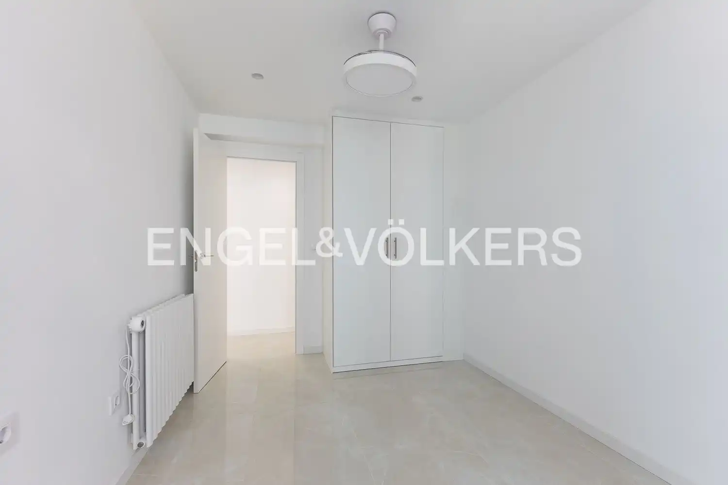 Piso en venta en Valencia con Aire acondicionado, Calefacción y Balcón