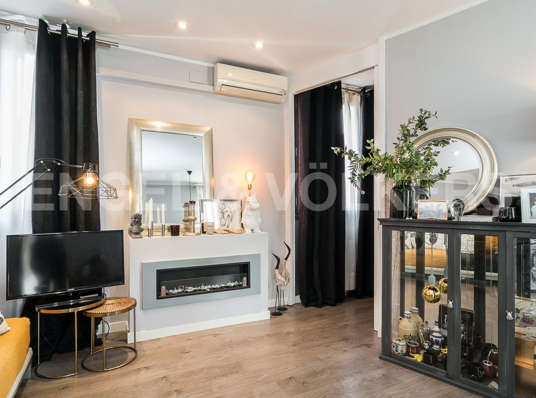 Living room of Attic for sale in  Barcelona Capital  with Air Conditioner, Heating and Parquet flooring