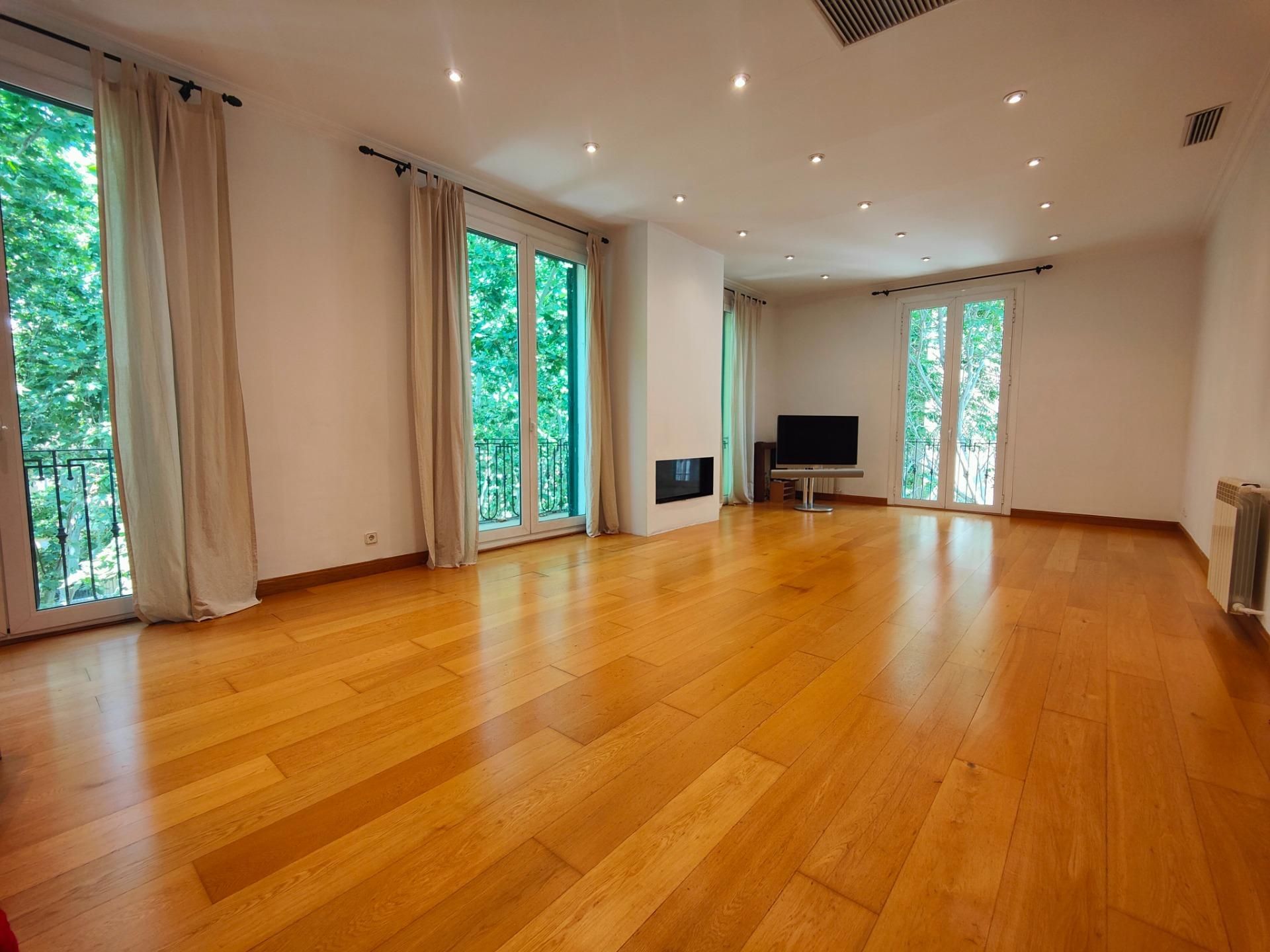 Living room of Attic to rent in  Palma de Mallorca  with Heating, Parquet flooring and Terrace