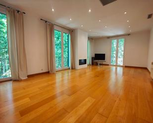 Living room of Attic to rent in  Palma de Mallorca  with Heating, Parquet flooring and Terrace