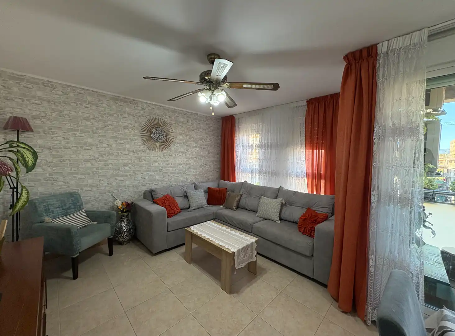 Living room of Flat for sale in Castellón de la Plana / Castelló de la Plana  with Air Conditioner, Heating and Oven