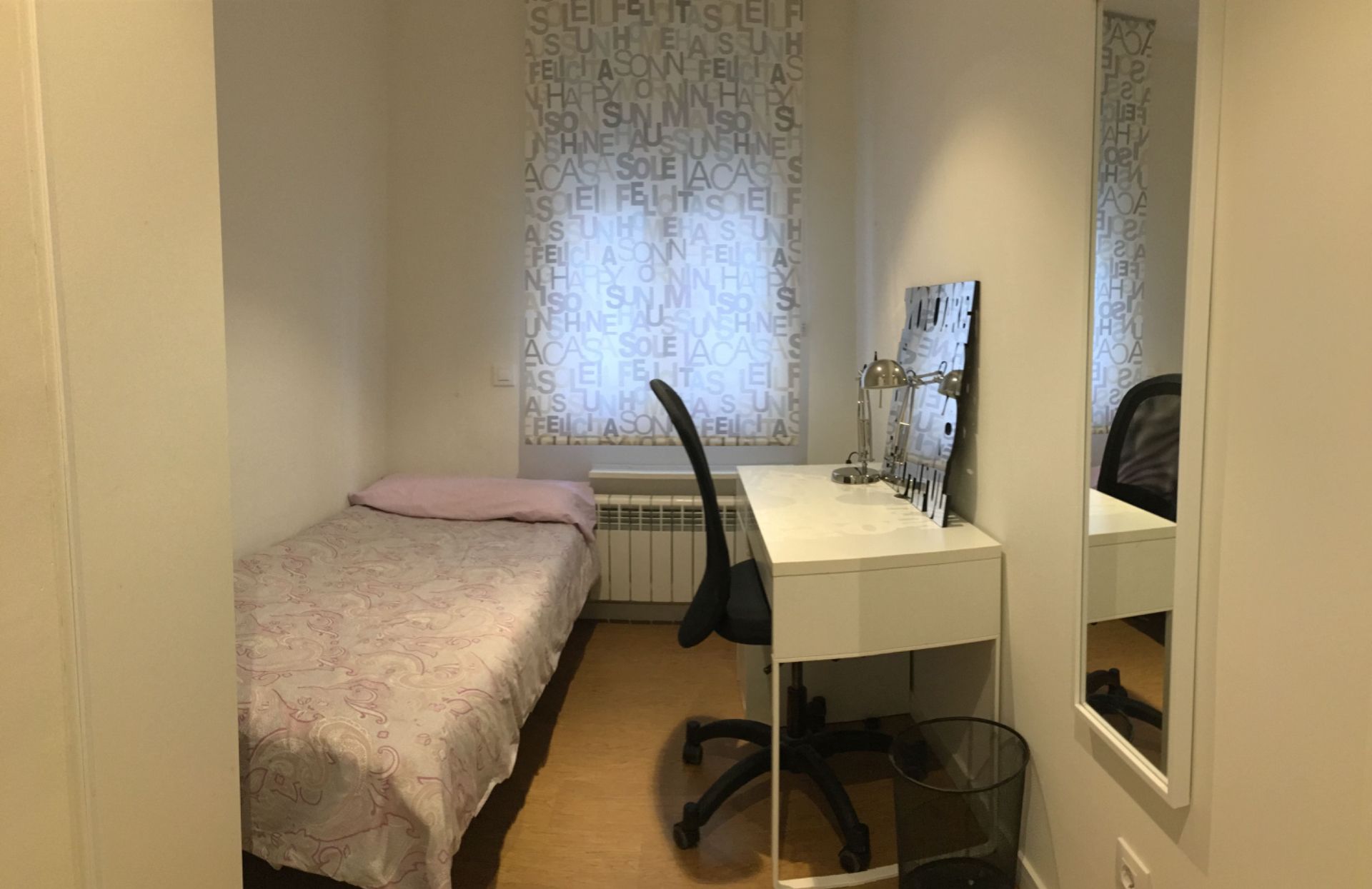 Habitación de Piso en venta en  Madrid Capital con Aire acondicionado, Calefacción y Amueblado
