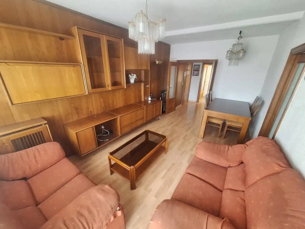 Living room of Flat for sale in Fuenlabrada  with Air Conditioner, Heating and Parquet flooring