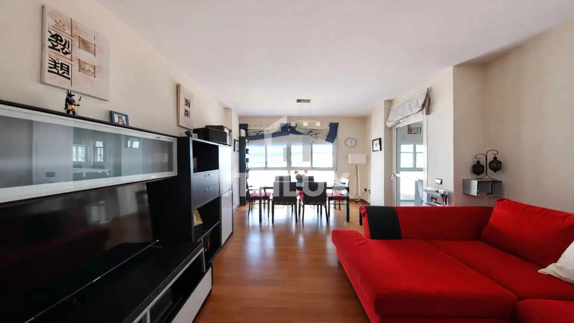 Living room of Flat for sale in Sevilla  with Air Conditioner and Terrace